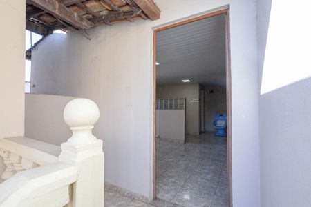 Casa à venda com 360m², 4 quartos e 3 vagas Casa à venda com 360m², 4 quartos e 3 vagasReversível
