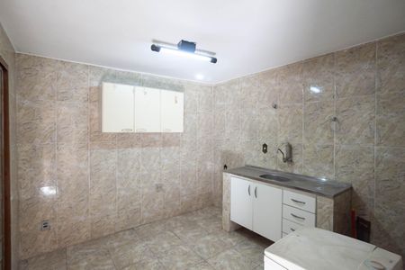 Casa à venda com 360m², 4 quartos e 3 vagas Casa à venda com 360m², 4 quartos e 3 vagasEdícula - Cozinha