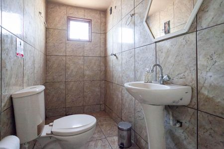 Casa à venda com 360m², 4 quartos e 3 vagas Casa à venda com 360m², 4 quartos e 3 vagasReversível