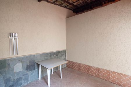 Casa à venda com 360m², 4 quartos e 3 vagas Casa à venda com 360m², 4 quartos e 3 vagasChurrasqueira