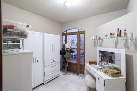 Casa à venda com 360m², 4 quartos e 3 vagas Casa à venda com 360m², 4 quartos e 3 vagasQuarto 3