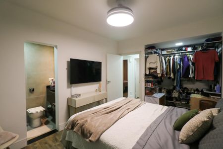 Apartamento à venda com 156m², 3 quartos e 1 vaga Apartamento à venda com 156m², 3 quartos e 1 vagaSuíte