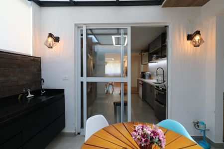 Apartamento à venda com 156m², 3 quartos e 1 vaga Apartamento à venda com 156m², 3 quartos e 1 vagaÁrea Gourmet