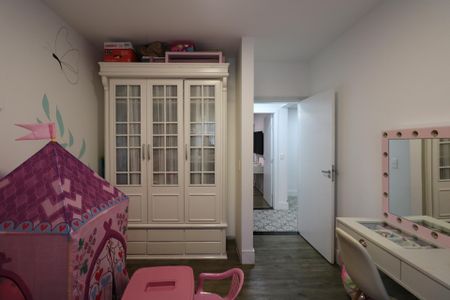 Apartamento à venda com 156m², 3 quartos e 1 vaga Apartamento à venda com 156m², 3 quartos e 1 vagaQuarto 2