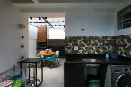 Apartamento à venda com 156m², 3 quartos e 1 vaga Apartamento à venda com 156m², 3 quartos e 1 vagaÁrea de Serviço