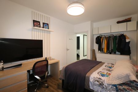 Apartamento à venda com 156m², 3 quartos e 1 vaga Apartamento à venda com 156m², 3 quartos e 1 vagaQuarto 1