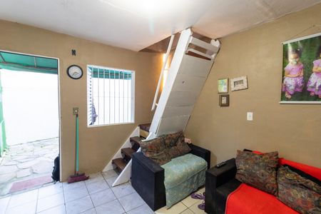 Casa para alugar com 37m², 1 quarto e 1 vaga Casa para alugar com 37m², 1 quarto e 1 vagaSala