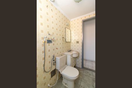 Apartamento para alugar com 54m², 2 quartos e 1 vaga Apartamento para alugar com 54m², 2 quartos e 1 vagaBanheiro