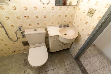 Apartamento para alugar com 54m², 2 quartos e 1 vaga Apartamento para alugar com 54m², 2 quartos e 1 vagaBanheiro