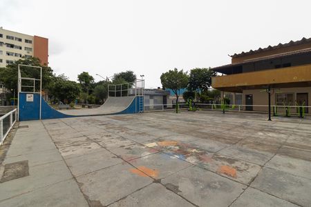 Apartamento para alugar com 54m², 2 quartos e 1 vaga Apartamento para alugar com 54m², 2 quartos e 1 vagaAcademia