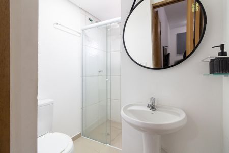 Banheiro de apartamento para alugar com 1 quarto, 23m² em Vila Lageado, São Paulo
