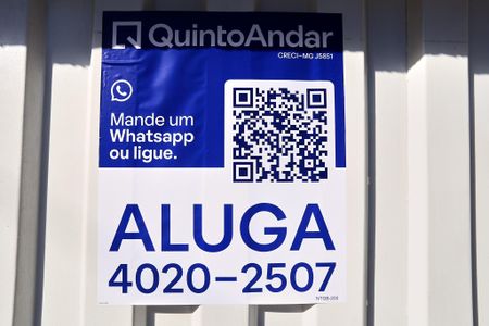 Casa para alugar com 375m², 6 quartos e 4 vagasPlaquinha