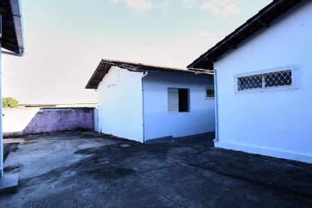 Casa para alugar com 375m², 6 quartos e 4 vagasÁrea externa