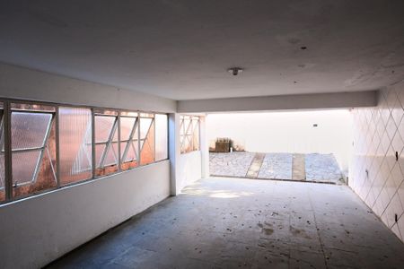 Casa para alugar com 375m², 6 quartos e 4 vagasGaragem
