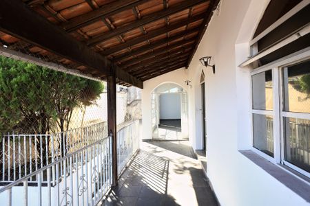 Casa para alugar com 375m², 6 quartos e 4 vagasVaranda