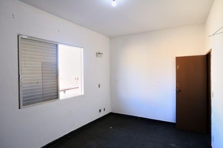 Casa para alugar com 375m², 6 quartos e 4 vagasQuarto