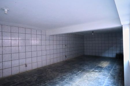 Casa para alugar com 375m², 6 quartos e 4 vagasPorão