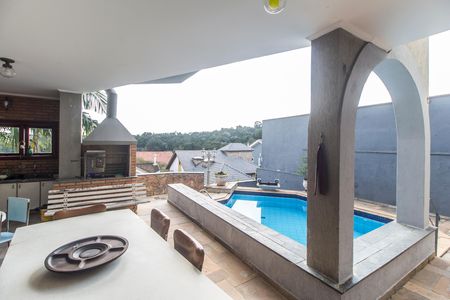 Casa de condomínio à venda com 480m², 2 quartos e 4 vagas Casa de condomínio à venda com 480m², 2 quartos e 4 vagasÁrea gourmet