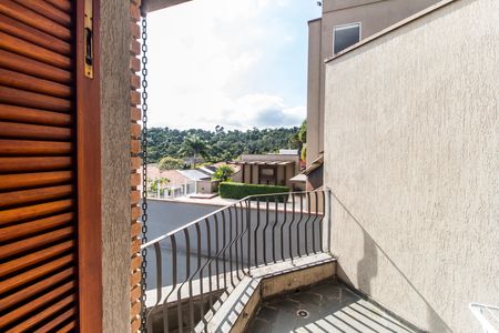 Casa de condomínio à venda com 480m², 2 quartos e 4 vagas Casa de condomínio à venda com 480m², 2 quartos e 4 vagasVaranda