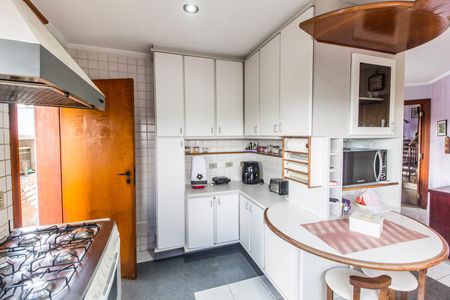 Casa de condomínio à venda com 480m², 2 quartos e 4 vagas Casa de condomínio à venda com 480m², 2 quartos e 4 vagasCozinha