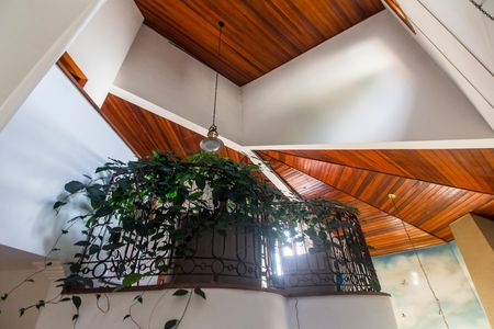 Casa de condomínio à venda com 480m², 2 quartos e 4 vagas Casa de condomínio à venda com 480m², 2 quartos e 4 vagasDetalhe