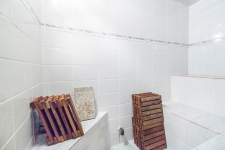 Casa de condomínio à venda com 480m², 2 quartos e 4 vagas Casa de condomínio à venda com 480m², 2 quartos e 4 vagasSaúna