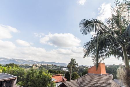 Casa de condomínio à venda com 480m², 2 quartos e 4 vagas Casa de condomínio à venda com 480m², 2 quartos e 4 vagasVista