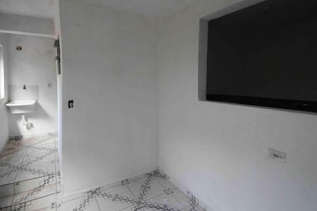 Casa à venda com 700m², 4 quartos e 2 vagasSala Casa 02
