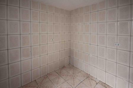 Casa à venda com 700m², 4 quartos e 2 vagasSala - Cozinha 