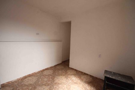 Casa à venda com 700m², 4 quartos e 2 vagasQuarto Casa 02