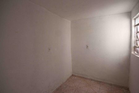 Casa à venda com 700m², 4 quartos e 2 vagasQuarto
