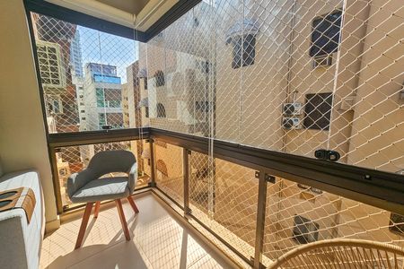 Apartamento para alugar com 2 quartos, 70m² em Jardim Praiano, Guarujá