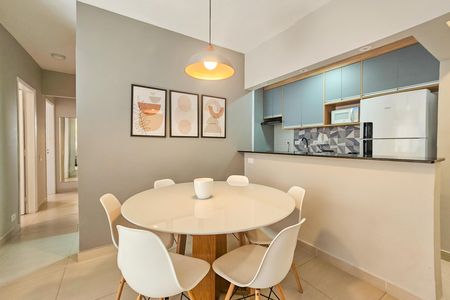 Apartamento para alugar com 70m², 2 quartos e 1 vaga