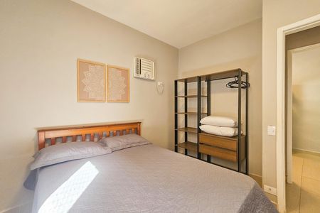 Apartamento para alugar com 70m², 2 quartos e 1 vaga