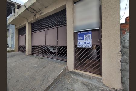 Casa para alugar com 40m², 1 quarto e sem vaga Casa para alugar com 40m², 1 quarto e sem vagaFachada