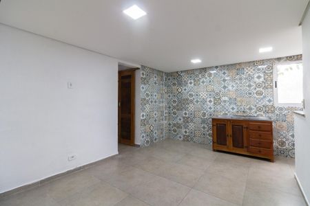 Casa para alugar com 40m², 1 quarto e sem vaga Casa para alugar com 40m², 1 quarto e sem vagaSala - Cozinha
