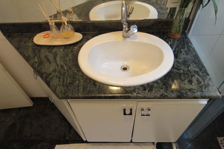 Casa à venda com 350m², 3 quartos e 3 vagasBanheiro Social