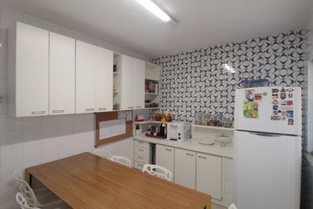 Casa à venda com 350m², 3 quartos e 3 vagasCopa