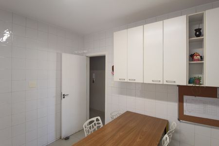 Casa à venda com 350m², 3 quartos e 3 vagasCopa