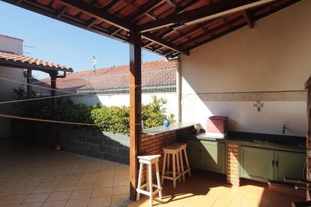 Casa à venda com 350m², 3 quartos e 3 vagasÁrea de Serviço