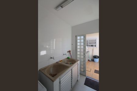 Casa à venda com 350m², 3 quartos e 3 vagasÁrea de Serviço