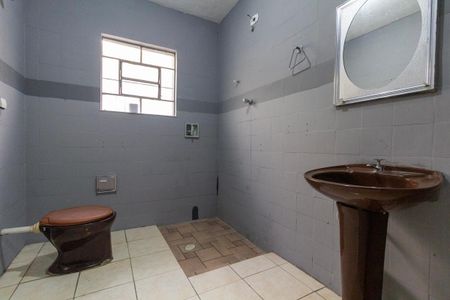 Banheiro de casa para alugar com 1 quarto, 62m² em Vila Nhocuné, São Paulo