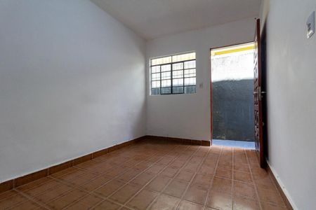 Sala de casa para alugar com 1 quarto, 62m² em Vila Nhocuné, São Paulo