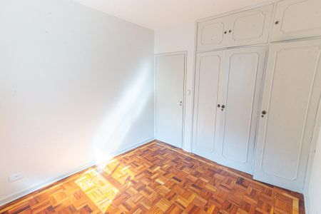 Casa à venda com 230m², 3 quartos e 2 vagas Casa à venda com 230m², 3 quartos e 2 vagasQuarto 1