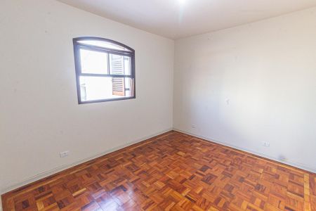 Casa à venda com 230m², 3 quartos e 2 vagas Casa à venda com 230m², 3 quartos e 2 vagasSuíte