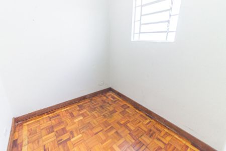 Casa à venda com 230m², 3 quartos e 2 vagas Casa à venda com 230m², 3 quartos e 2 vagasQuarto de Serviço 1