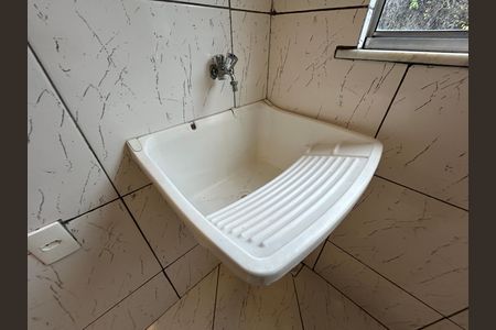 Casa para alugar com 45m², 1 quarto e 1 vagaÁrea de Serviço