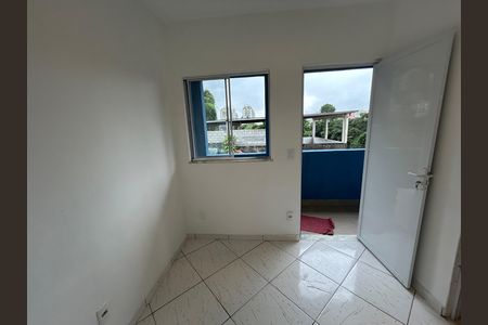 Sala de casa para alugar com 1 quarto, 45m² em Praça Seca, Rio de Janeiro