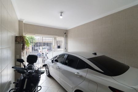 Casa à venda com 131m², 2 quartos e 1 vaga Casa à venda com 131m², 2 quartos e 1 vagaGaragem