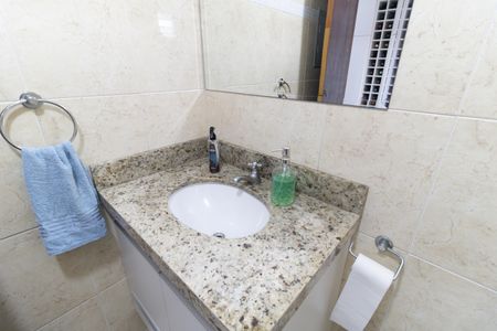 Casa à venda com 131m², 2 quartos e 1 vaga Casa à venda com 131m², 2 quartos e 1 vagaBanheiro 2